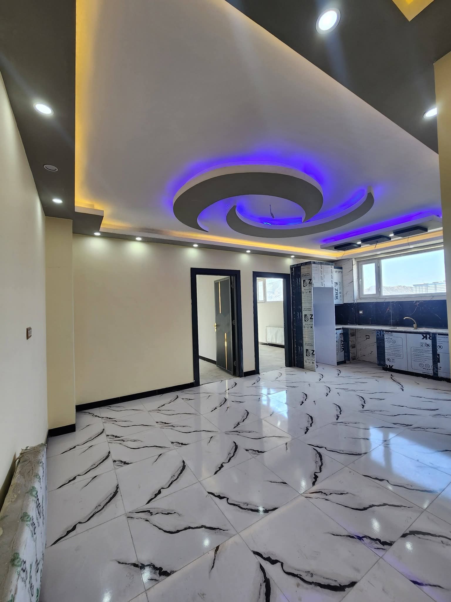 4 اطاقه فروشی